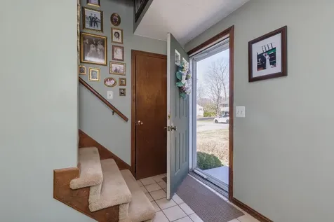 27 Bedard Avenue Derry NH 03038