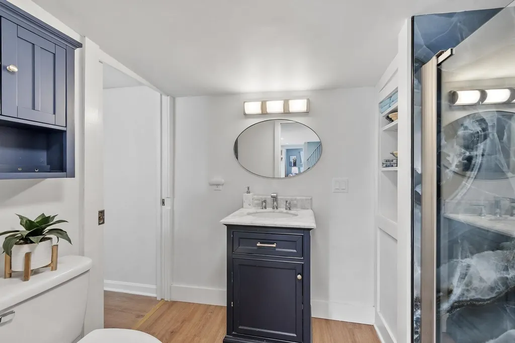 5 Middle Street Nashua NH 03060-9998