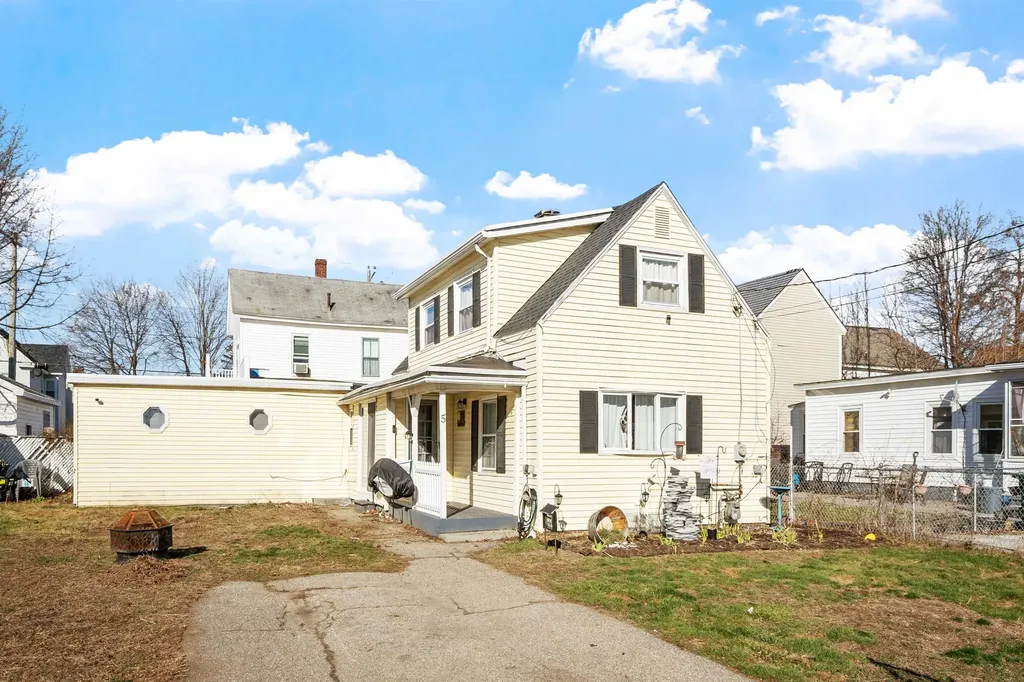 5 Middle Street Nashua NH 03060-9998