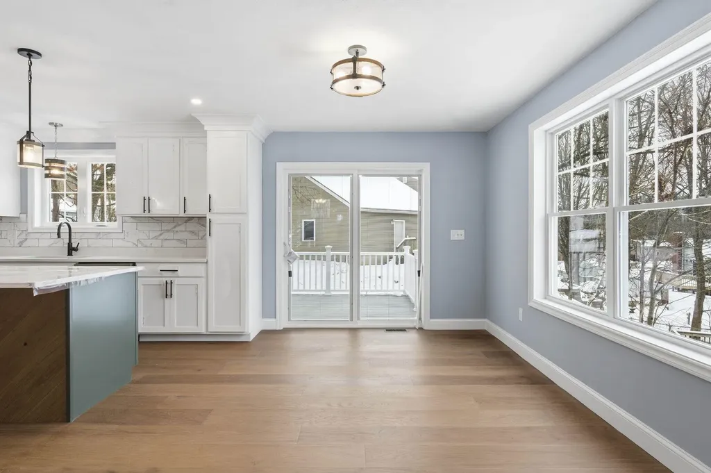 9 Michelle Drive Nashua NH 03062