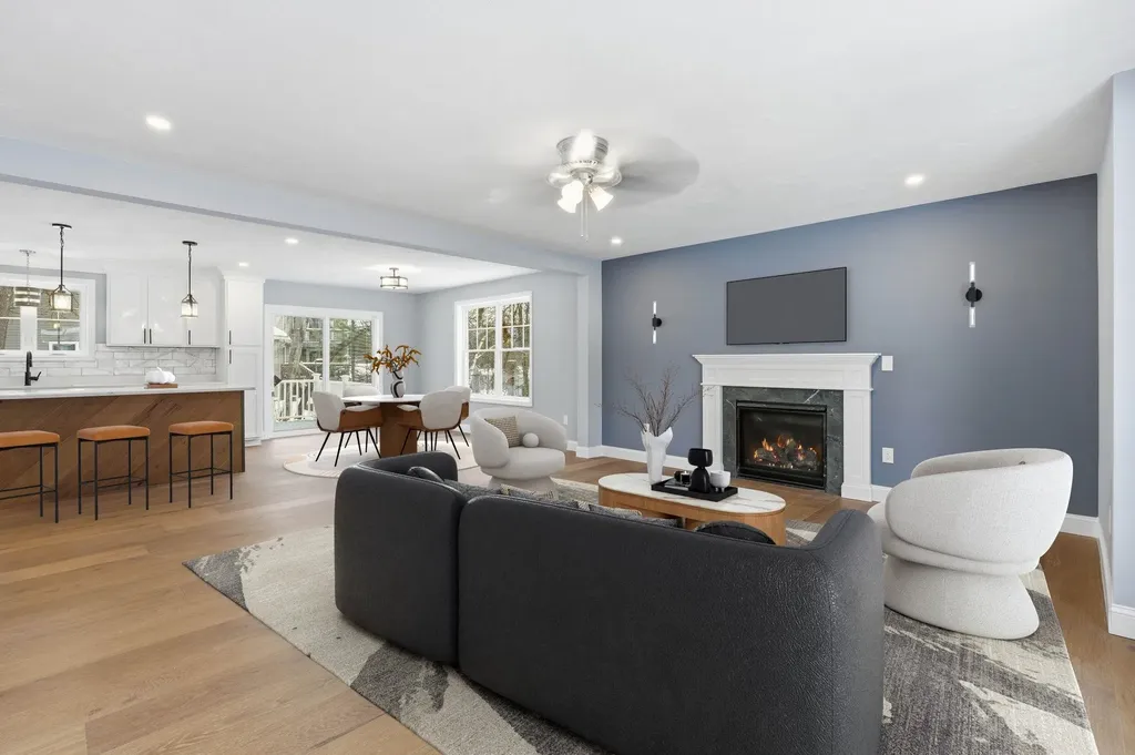 9 Michelle Drive Nashua NH 03062