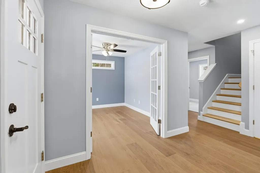 9 Michelle Drive Nashua NH 03062