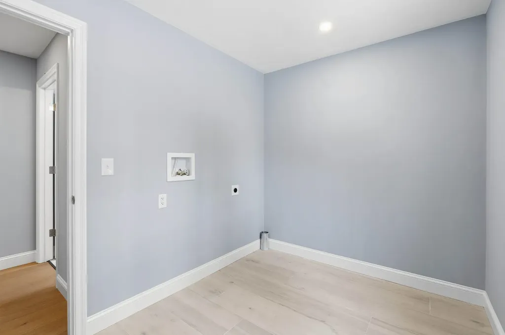 9 Michelle Drive Nashua NH 03062