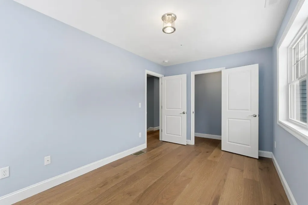 9 Michelle Drive Nashua NH 03062