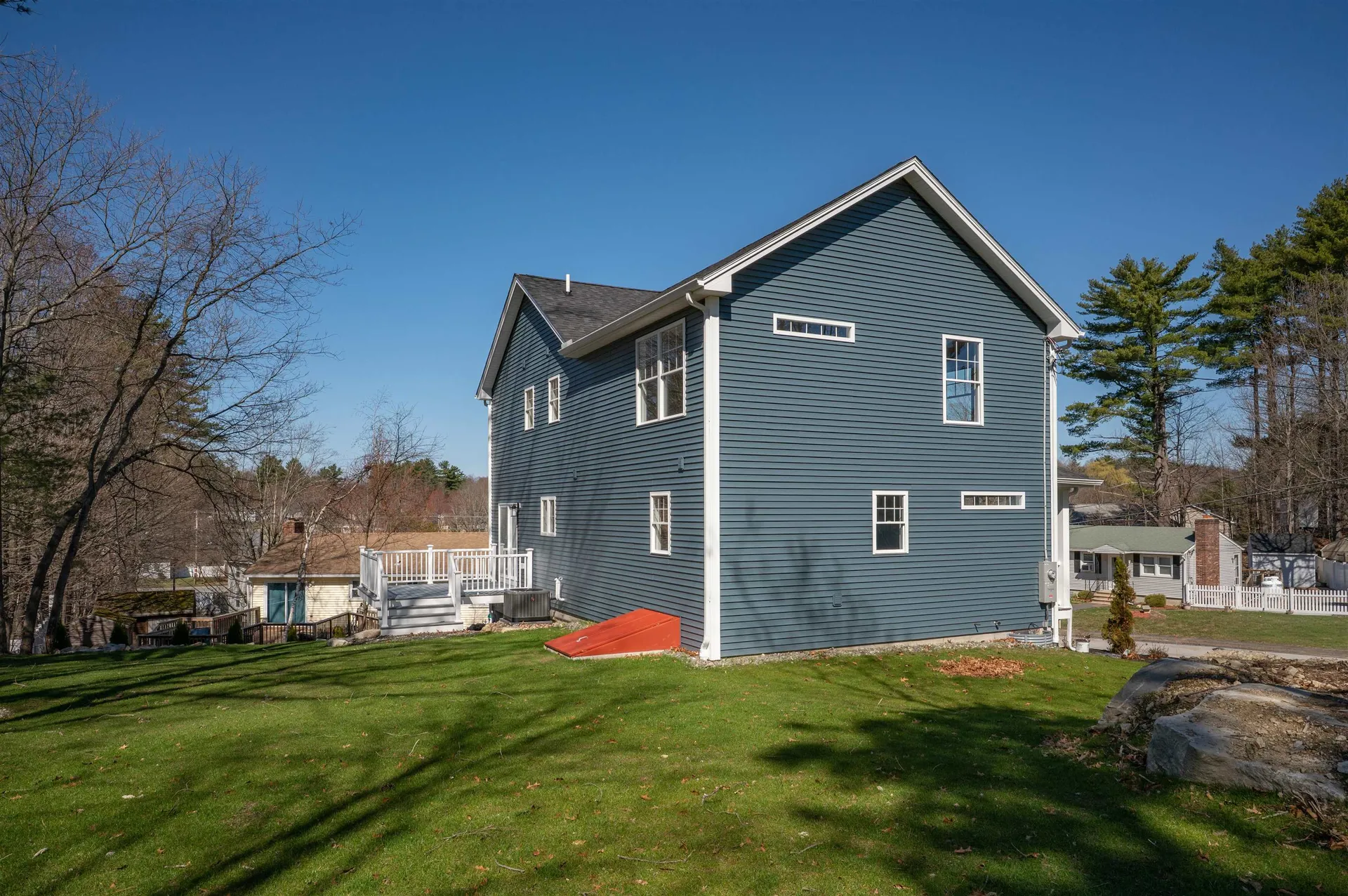9 Michelle Drive Nashua NH 03062