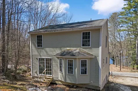 66 New Hampshire Drive Webster NH 03303