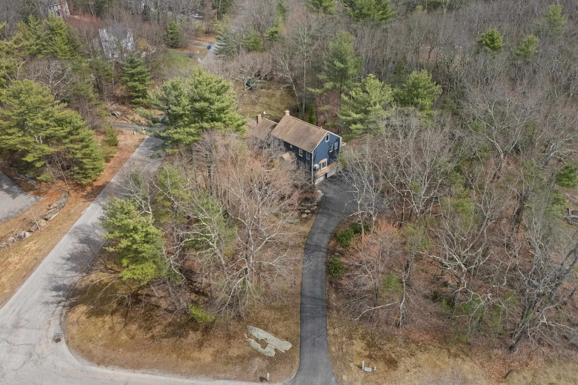 41 Windsor Boulevard Londonderry NH 03053