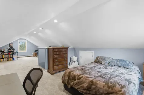 41 Windsor Boulevard Londonderry NH 03053