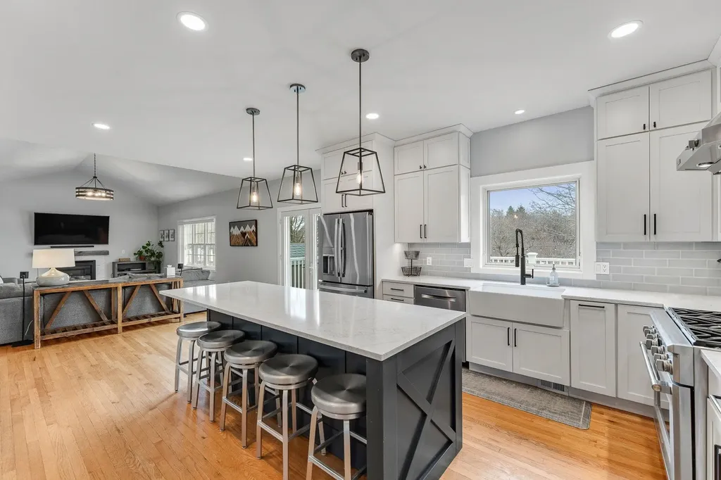 20 Vale Drive South Burlington VT 05403