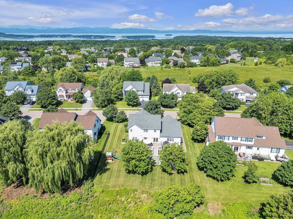 20 Vale Drive South Burlington VT 05403