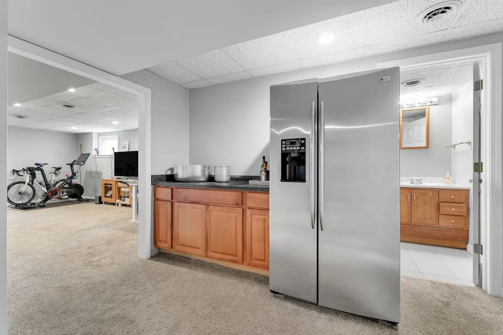 20 Vale Drive South Burlington VT 05403