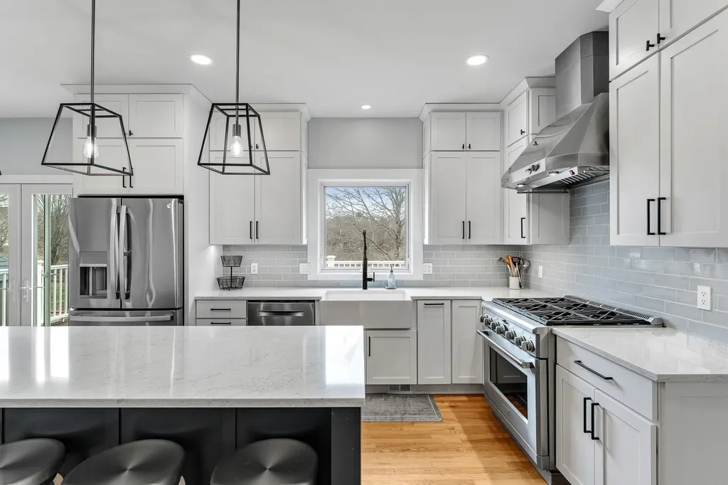 20 Vale Drive South Burlington VT 05403