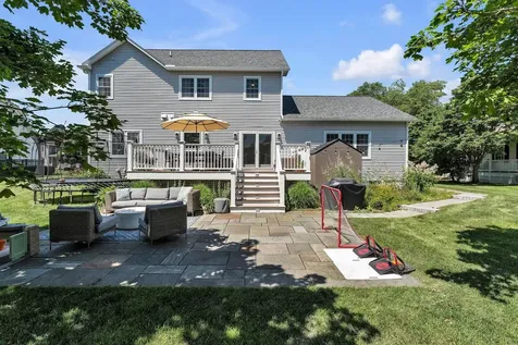 20 Vale Drive South Burlington VT 05403