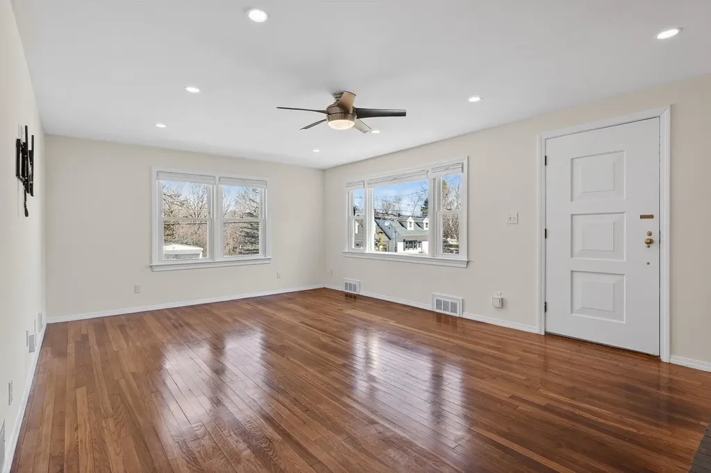 112 Tolend Road Dover NH 03820