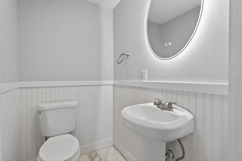 112 Tolend Road Dover NH 03820