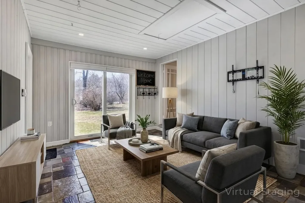 112 Tolend Road Dover NH 03820