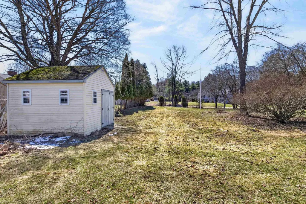 112 Tolend Road Dover NH 03820