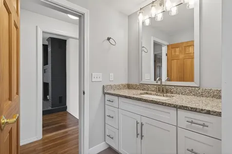 112 Tolend Road Dover NH 03820