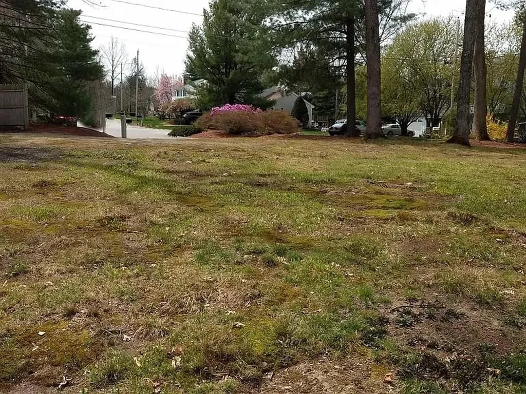 18 Boylston Avenue Nashua NH 03064