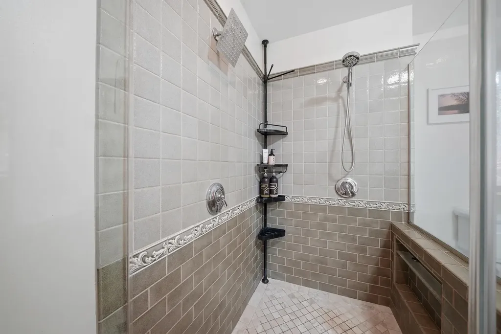 84 Butterfield Mill Road New Boston NH 03070