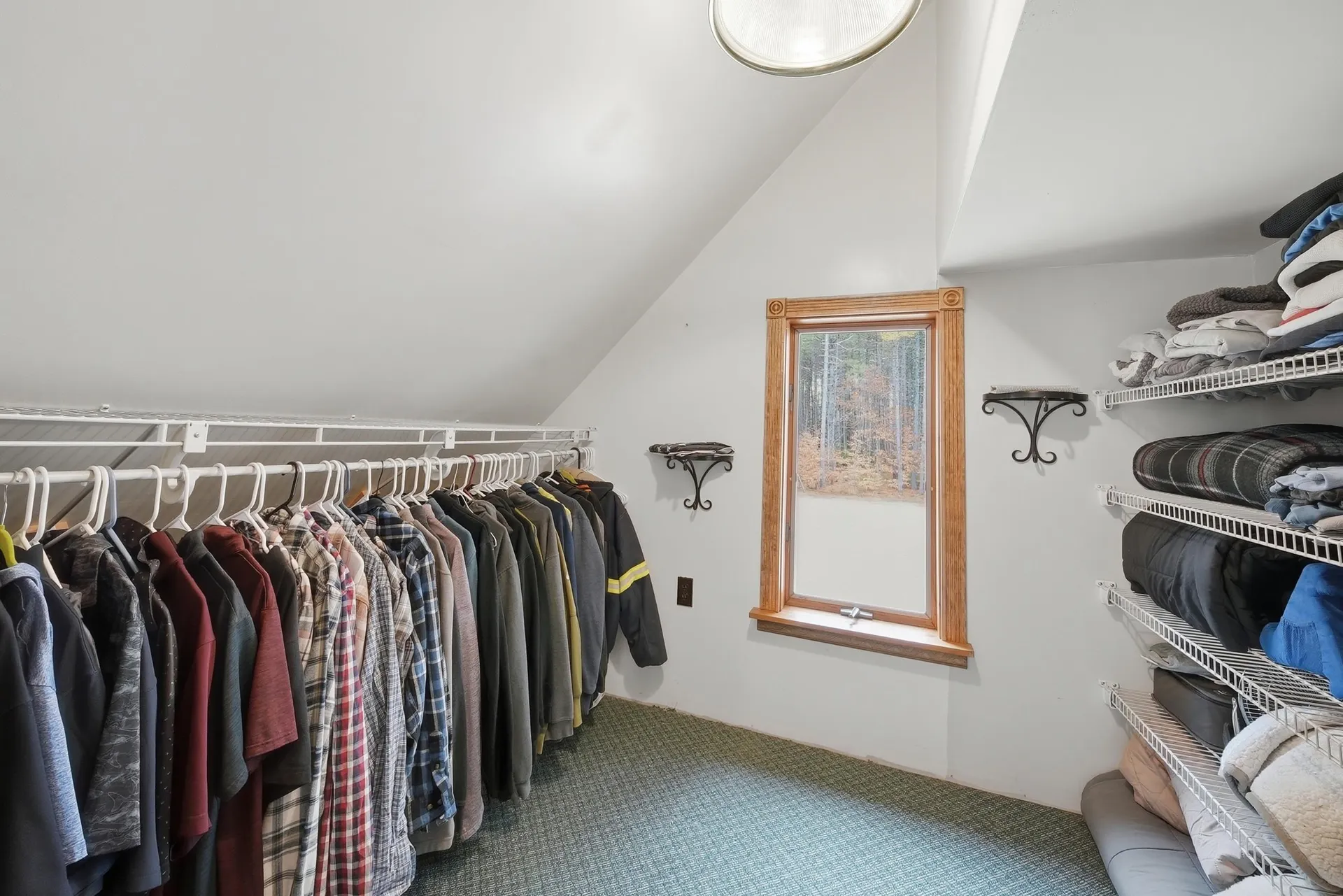 84 Butterfield Mill Road New Boston NH 03070