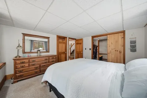 84 Butterfield Mill Road New Boston NH 03070