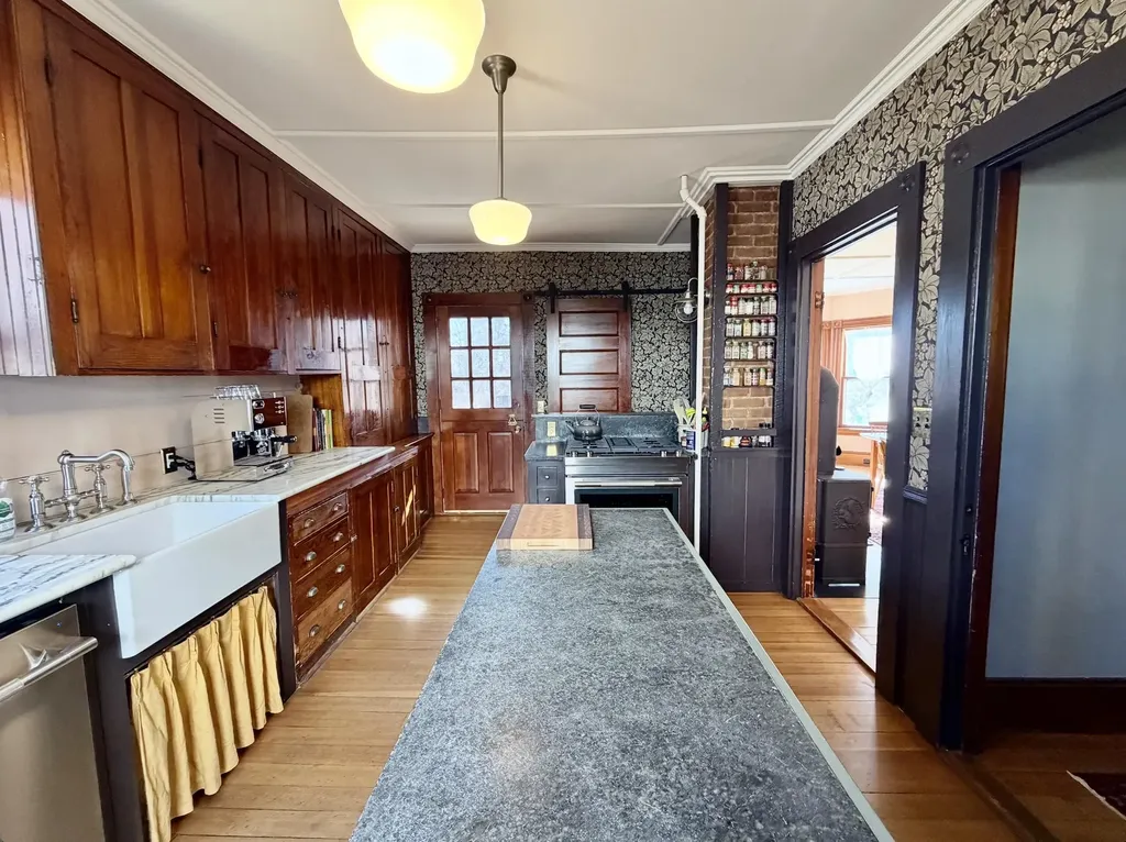 39 Nelson Street Dover NH 03820