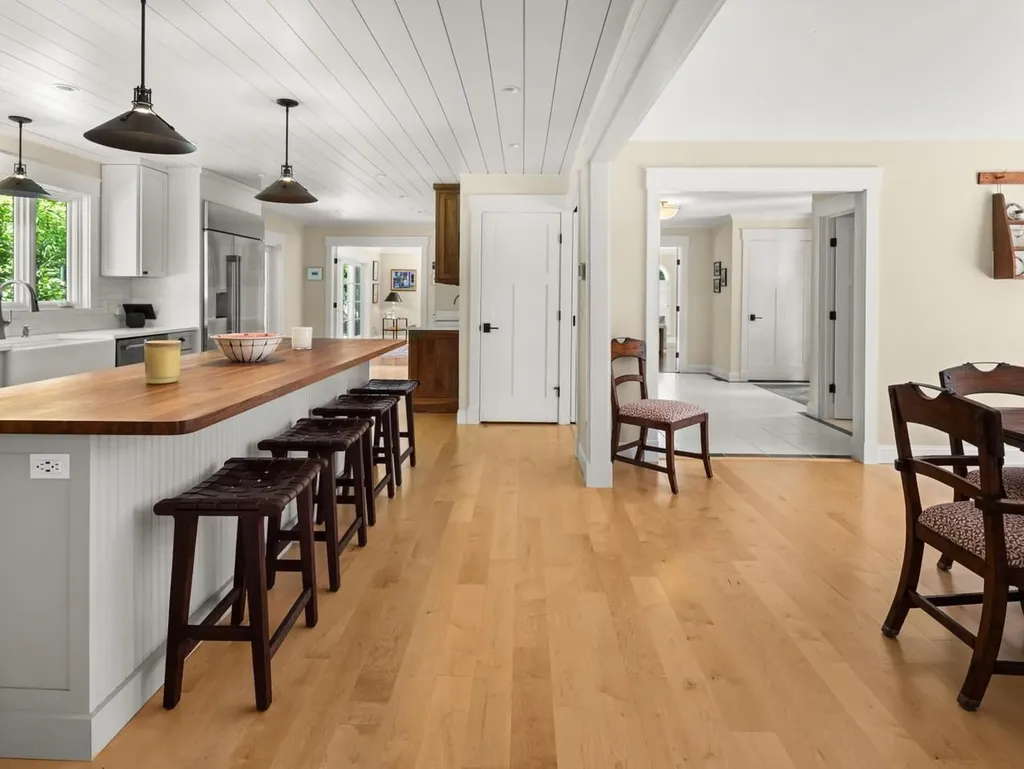 78 Crescent Road Burlington VT 05401