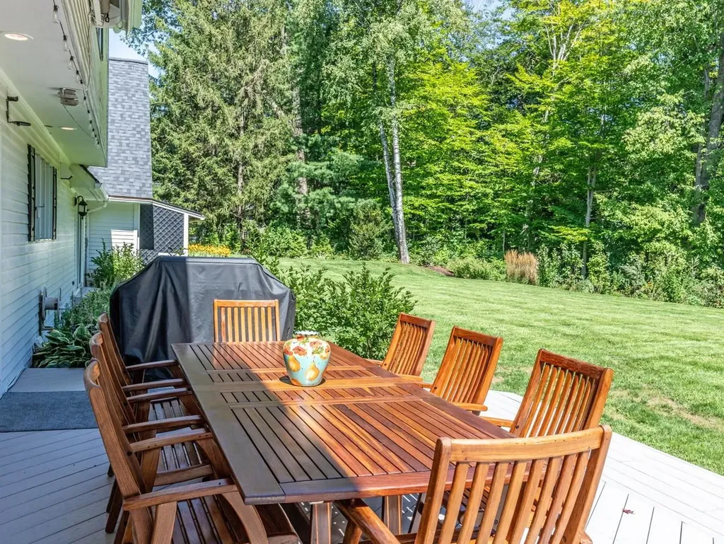 78 Crescent Road Burlington VT 05401