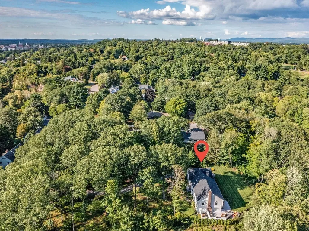 78 Crescent Road Burlington VT 05401