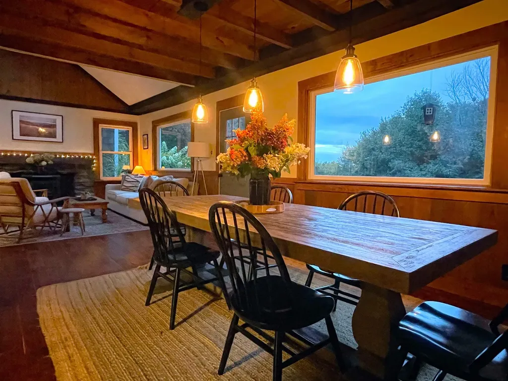 71 Woods Road Dummerston VT 05346
