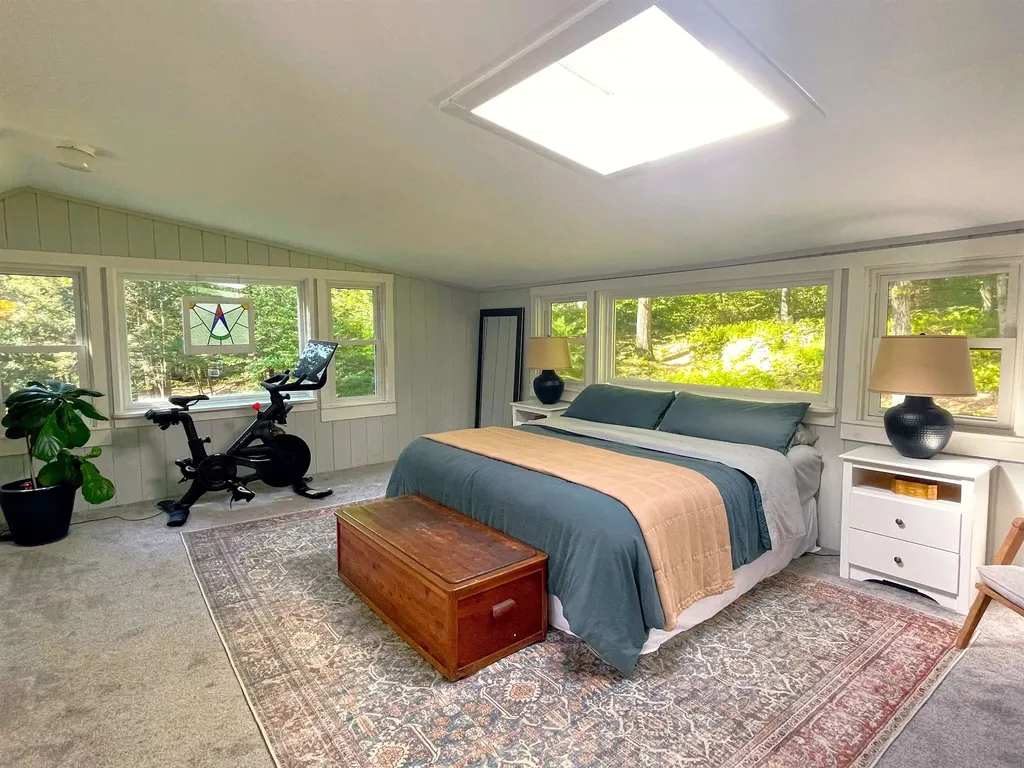 71 Woods Road Dummerston VT 05346