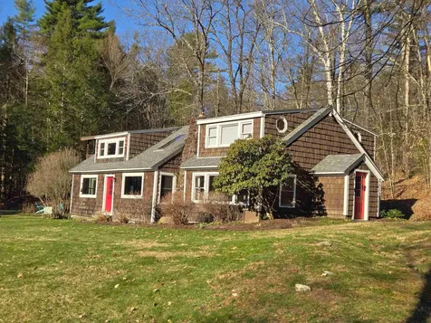 71 Woods Road Dummerston VT 05346