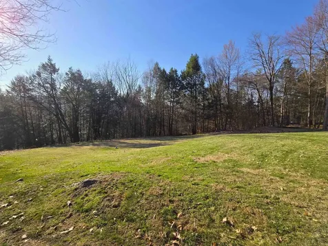 71 Woods Road Dummerston VT 05346