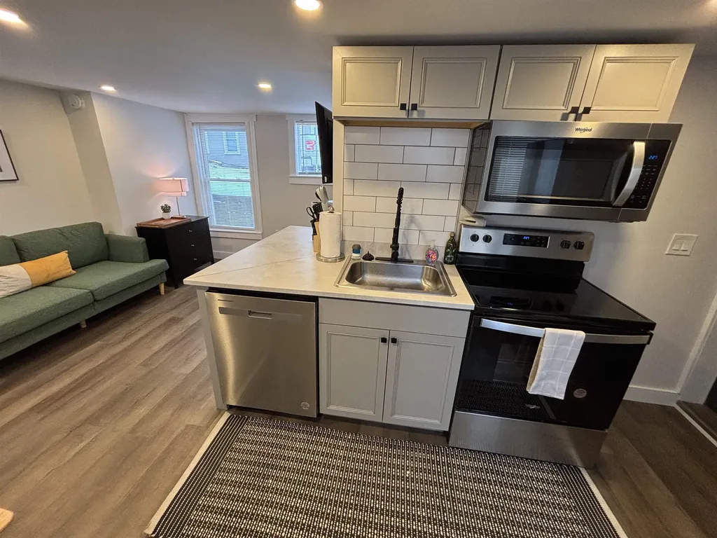 26 Cushing Street Dover NH 03820
