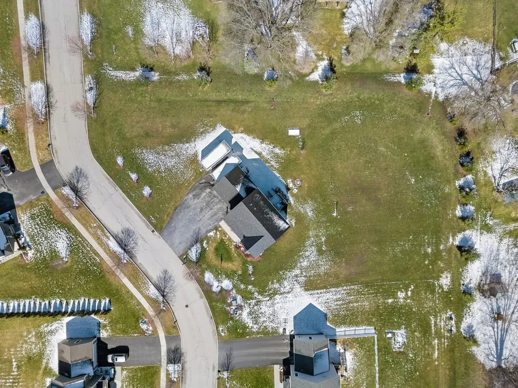 71 Commodore Drive Vergennes VT 05491