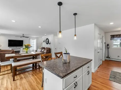 71 Commodore Drive Vergennes VT 05491