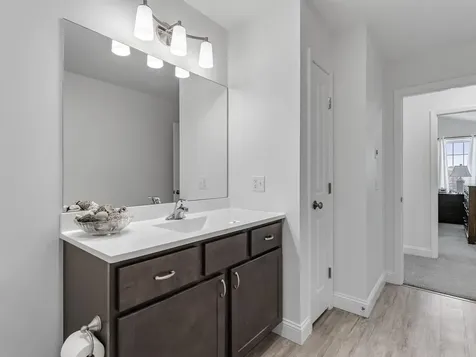71 Commodore Drive Vergennes VT 05491
