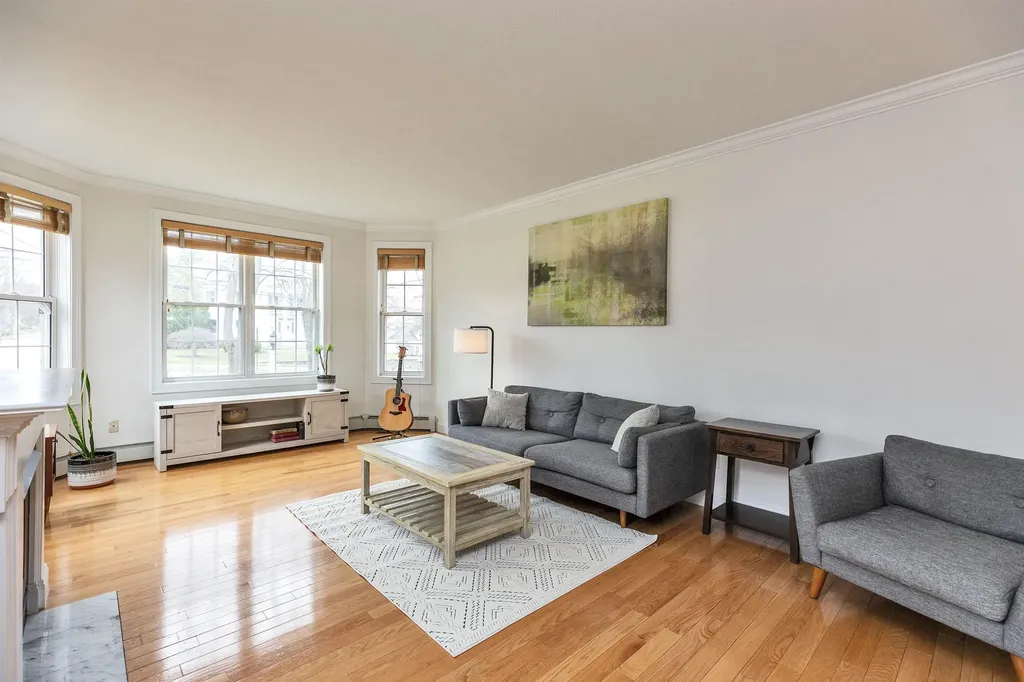 2246 Elm Street Manchester NH 03104