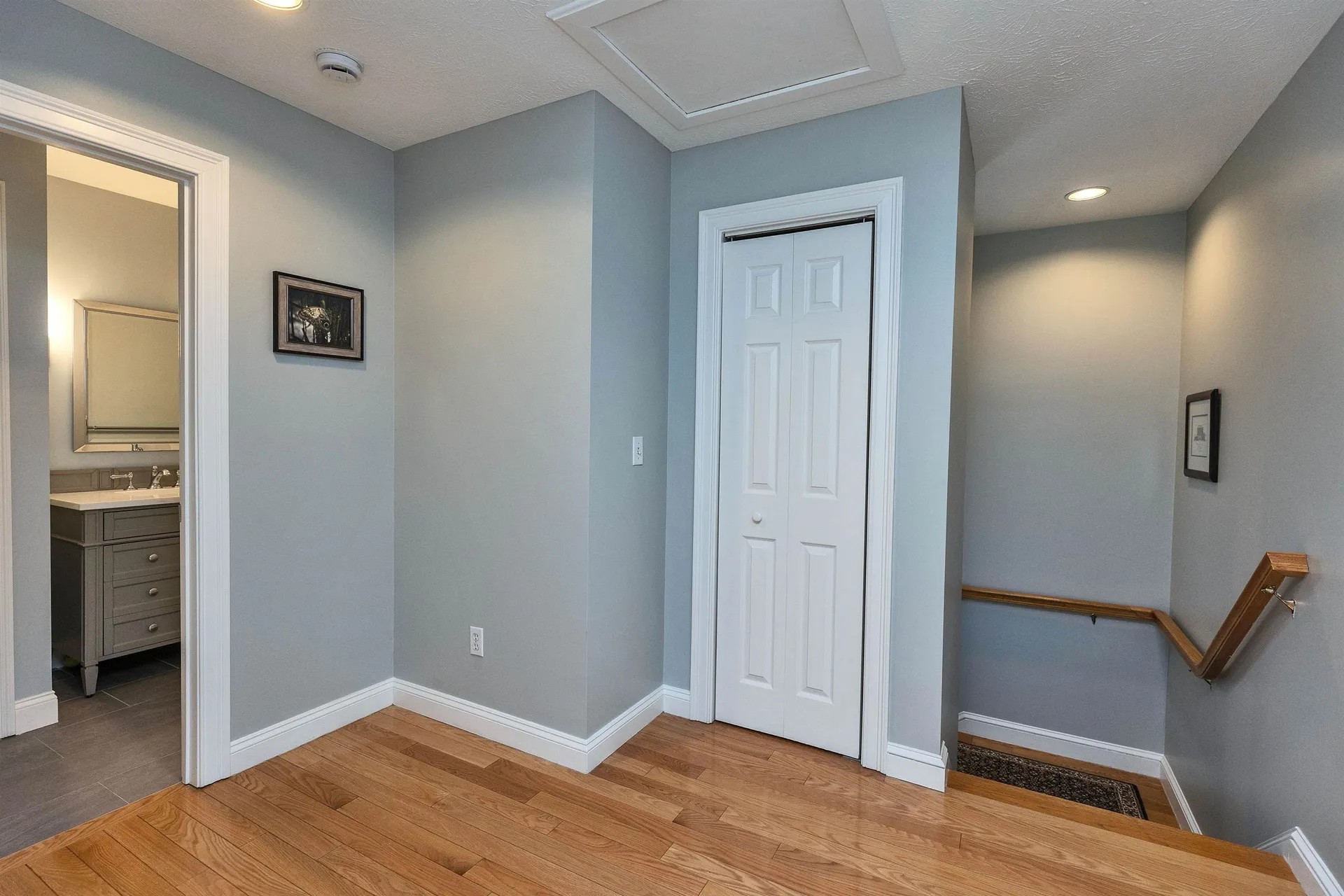 2246 Elm Street Manchester NH 03104