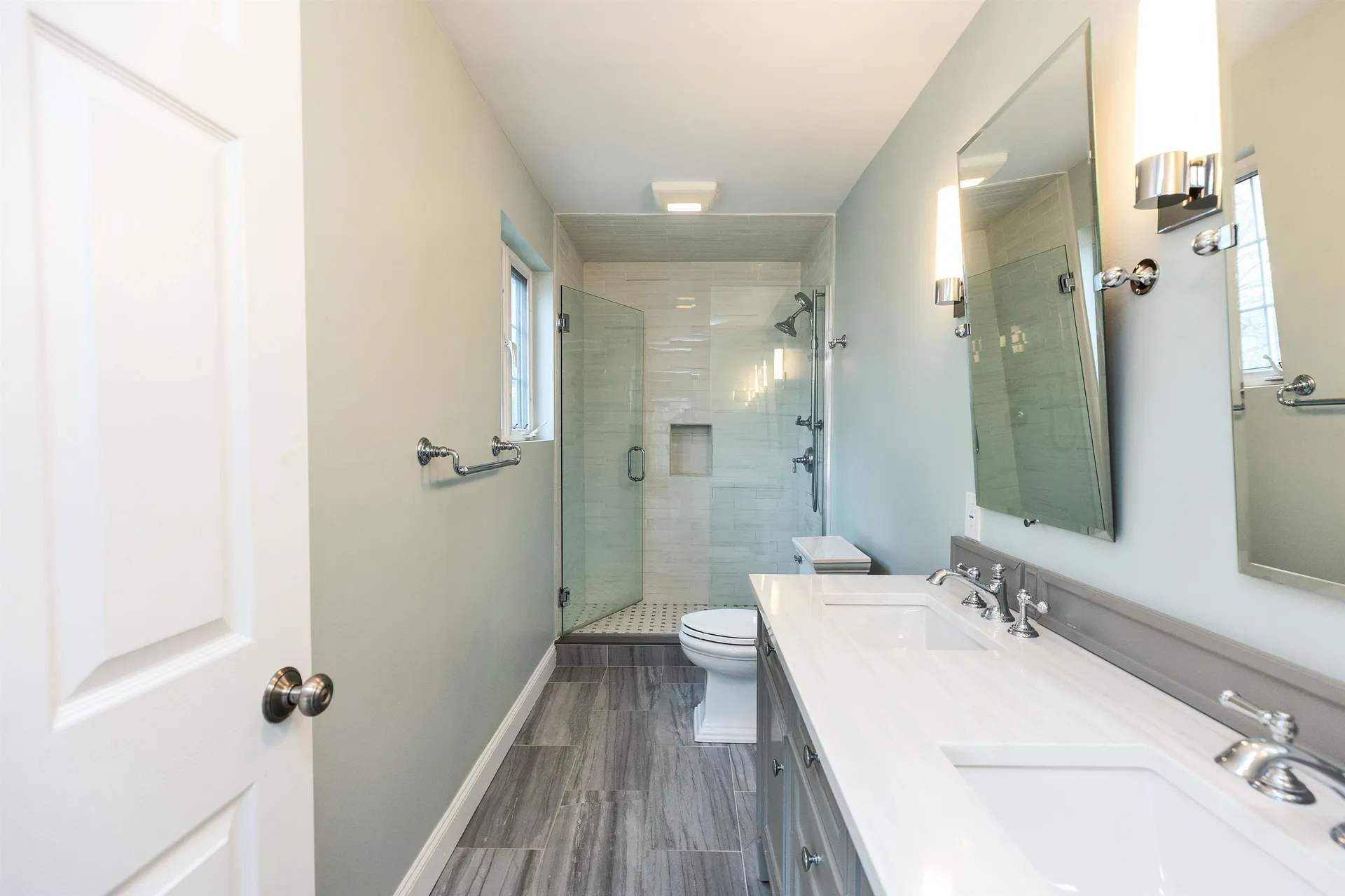 2246 Elm Street Manchester NH 03104