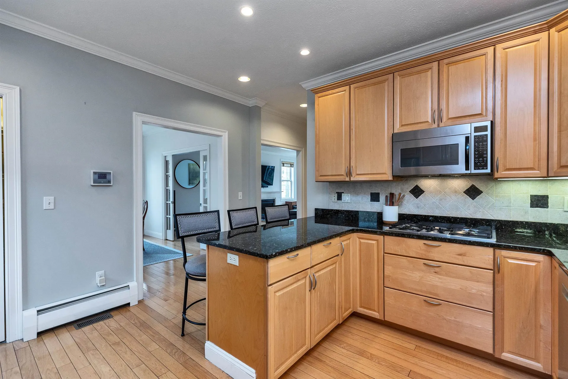 2246 Elm Street Manchester NH 03104