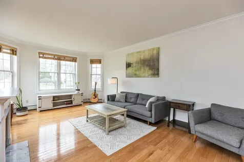 2246 Elm Street Manchester NH 03104