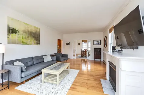 2246 Elm Street Manchester NH 03104