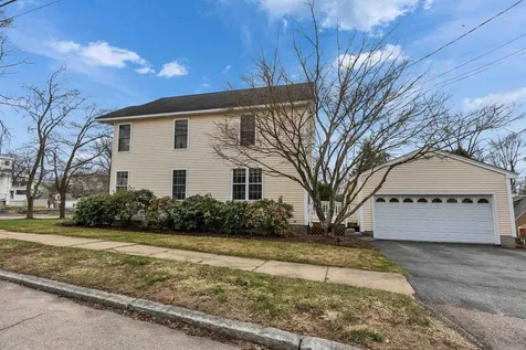 2246 Elm Street Manchester NH 03104