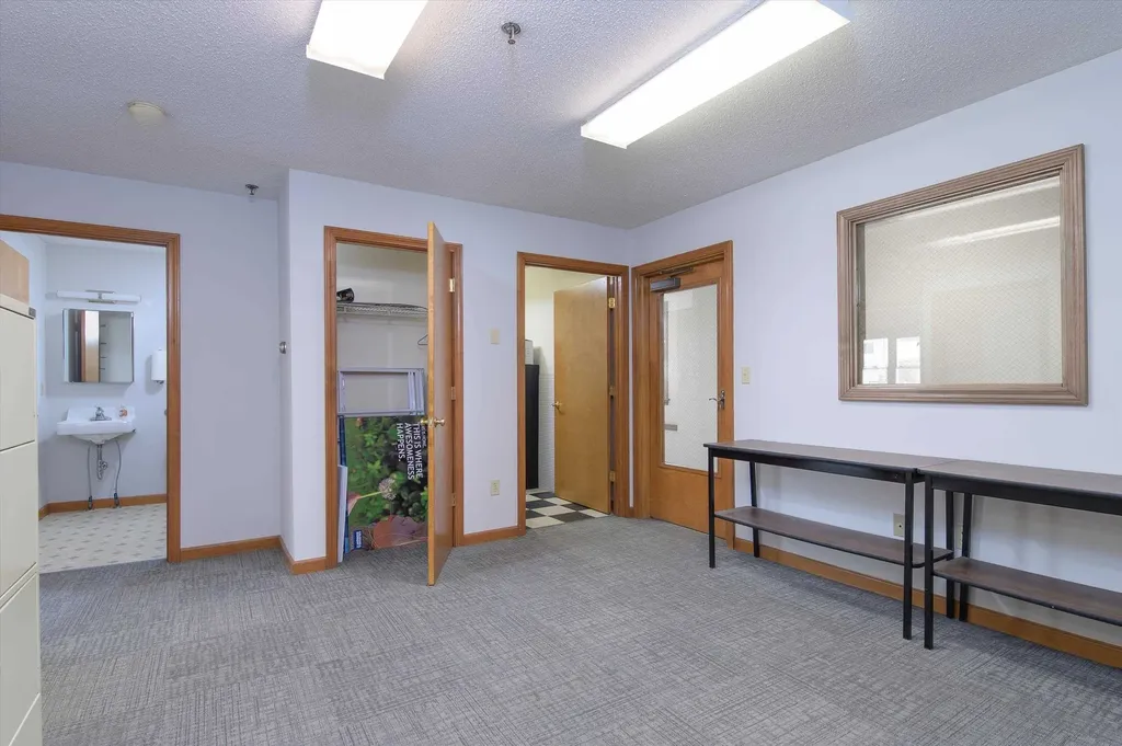 156 Main Street Ludlow VT 05149
