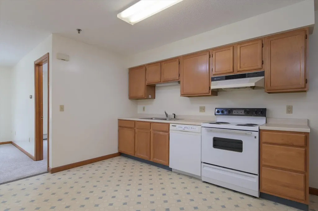 156 Main Street Ludlow VT 05149