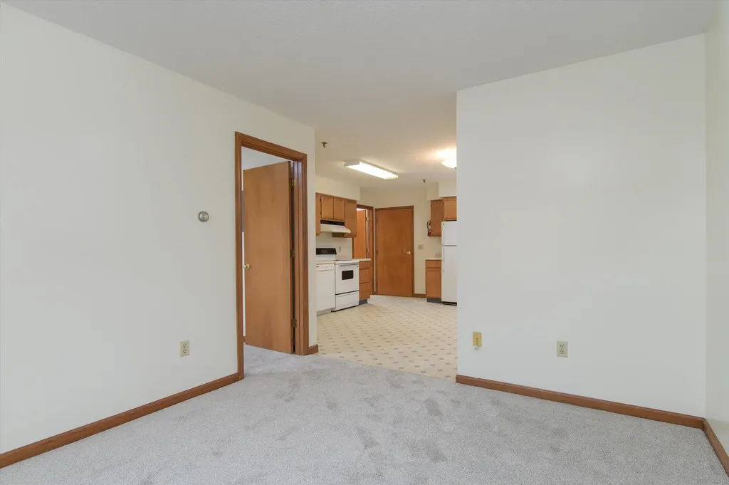 156 Main Street Ludlow VT 05149