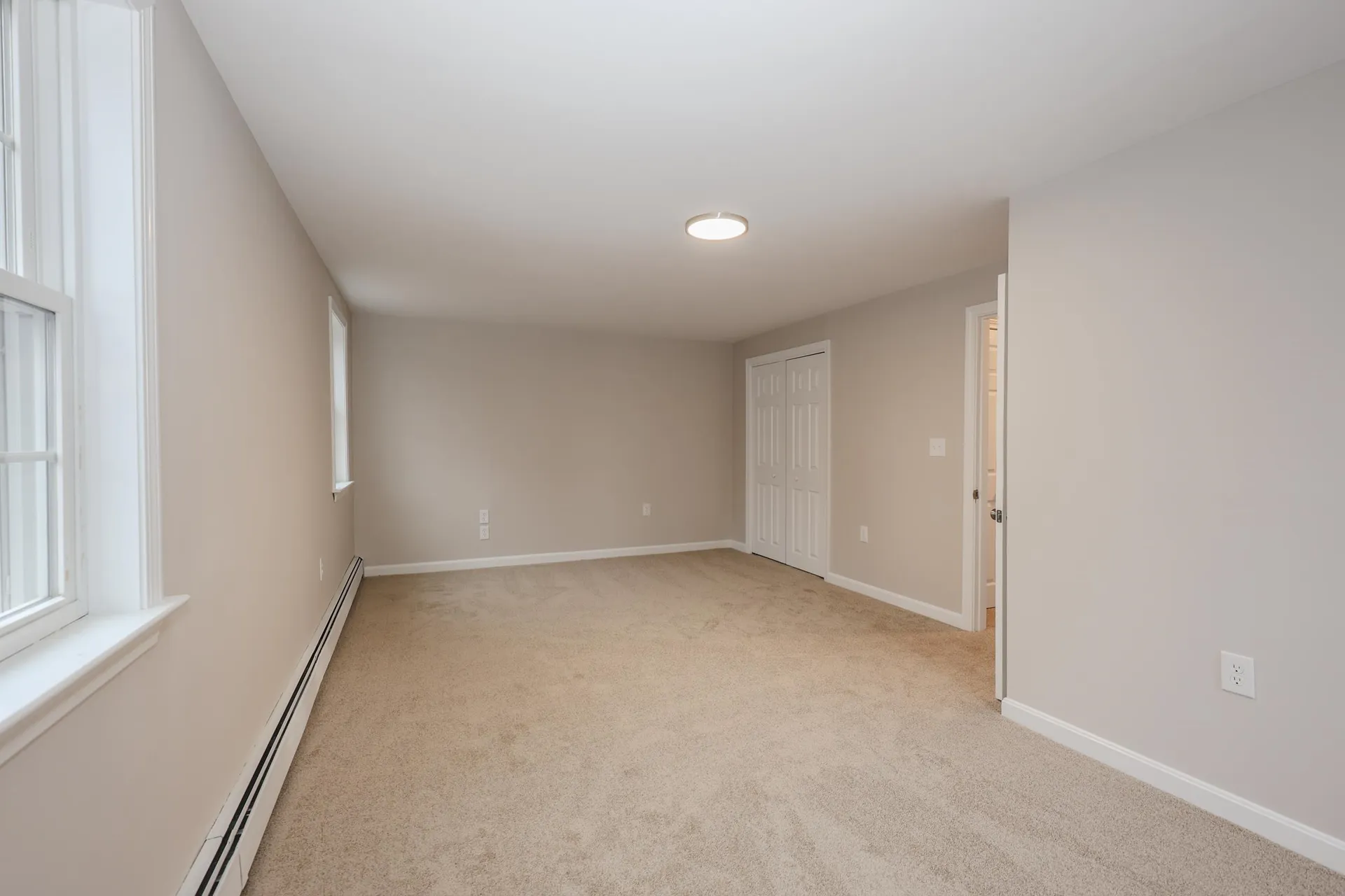 29 Nightingale Road Nashua NH 03062