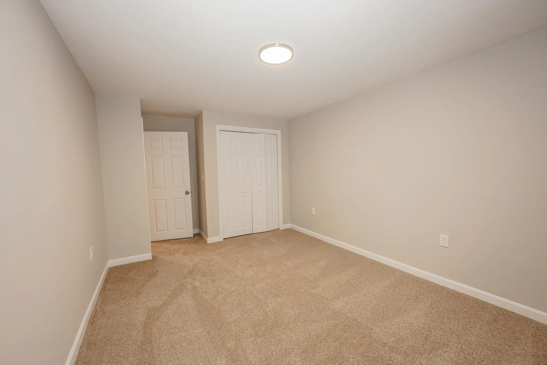 29 Nightingale Road Nashua NH 03062